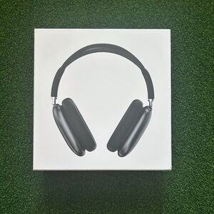 Apple Maxes Gen 1 | Brand new